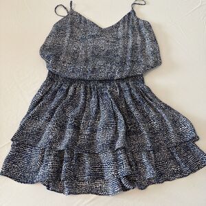 10 Crosby Derek Lam Womens 10 Navy Blue White Mini Dress Silk Tiered Smocked EUC